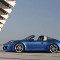 2014 Porsche 911 Targa 4 and 4S unveiled in Detroit