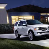 2015 Lincoln Navigator unveiled