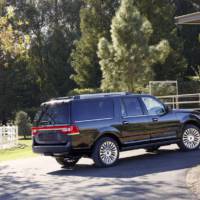 2015 Lincoln Navigator unveiled