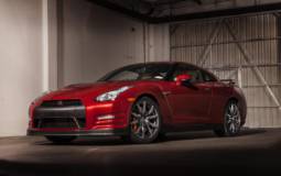 2015 Nissan GT-R US price