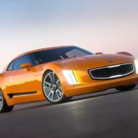 Kia GT4 Stinger makes public debut