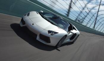 Lamborghini posts record sales in 2013