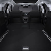 Peugeot 308 SW gets detailed