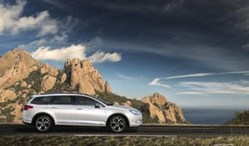 2014 Citroen C5 CrossTourer world premiere in Geneva