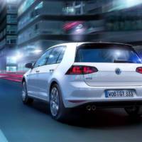 2014 Volkswagen Golf GTE plug-in hybrid revealed