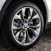 2015 BMW X3 facelift revealed