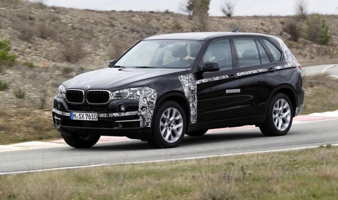BMW X5 plug-in hybrid prototype unveiled