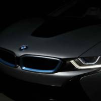 BMW i8, first production car with laser lights, starting autumn 2014