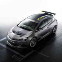 Opel Astra OPC Extreme uncovered