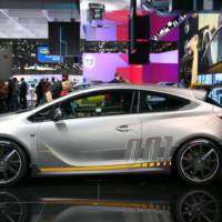 2014 Opel Astra OPC Extreme bows in Geneva