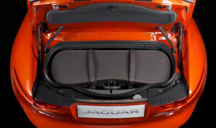 Jaguar F-Type Moynat bespoke luggage