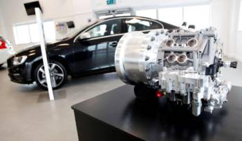 Volvo Flywheel KERS system detailed