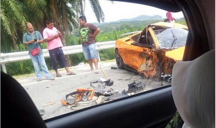 Lamborghini Gallardo LP550-2 Malaysia Limited Edition destroyed