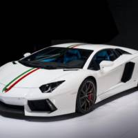 2014 Lamborghini Aventador LP 700-4 Nazionale - Official pictures and details