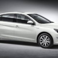 2014 Peugeot 408 Sedan details and photos