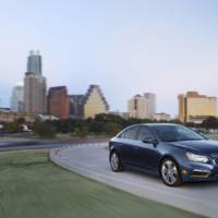 2015 Chevrolet Cruze facelift - Official pictures and details