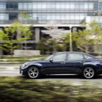 2015 Infiniti Q70 facelift unveiled