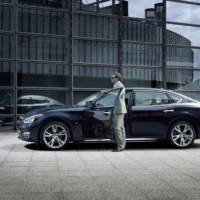 2015 Infiniti Q70 facelift unveiled