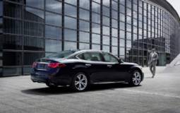 2015 Infiniti Q70 facelift unveiled