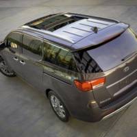 2015 Kia Sedona unveiled