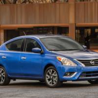 2015 Nissan Versa Sedan official photos and details