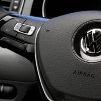 2015 Volkswagen Jetta facelift - Official pictures and details