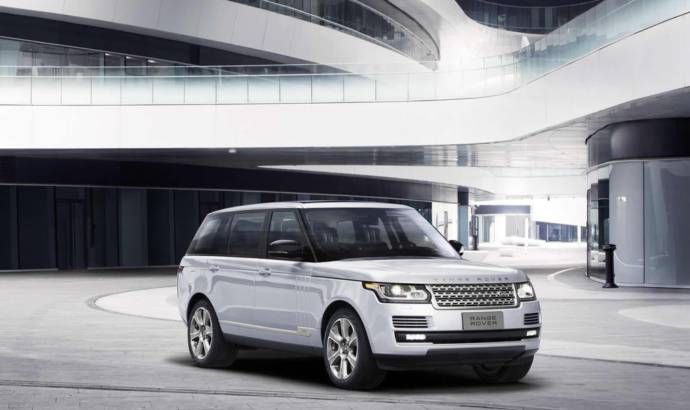 Range Rover Hybrid Long Wheelbase introduced
