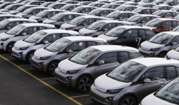 BMW i3 delivered to first US customer