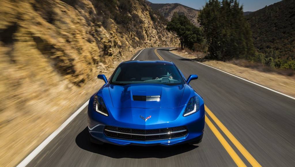 Chevrolet Corvette Stingray owners select manual gearbox
