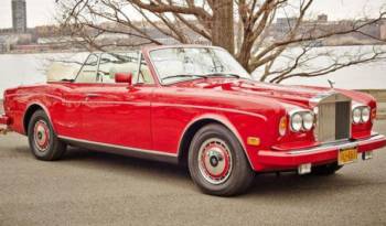 Lady Gaga 1990 Rolls Royce Corniche going for aution