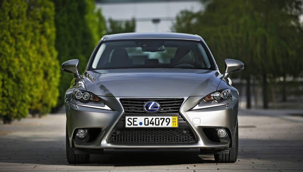 Lexus IS200t is in the works