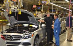 2015 Mercedes C-Class enters US production