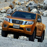 2015 Nissan Navara - Official pictures and details