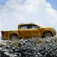 2015 Nissan Navara - Official pictures and details