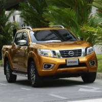 2015 Nissan Navara - Official pictures and details