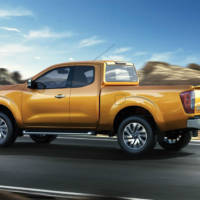 2015 Nissan Navara - Official pictures and details