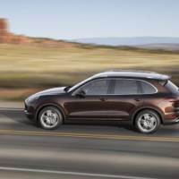 2015 Porsche Cayenne facelift unveiled