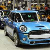 First Mini five-door hatchback rolls off the assembly line in Oxford