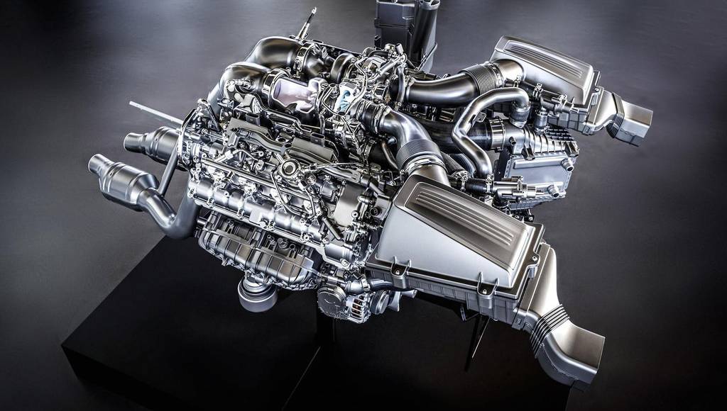 Mercedes AMG V8 engine detailed