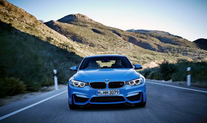 VIDEO: Legendary BMW M3 E30 DTM vs BMW M3 F80