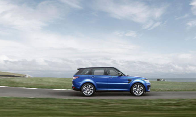 2015 Range Rover Sport SVR officially introduced