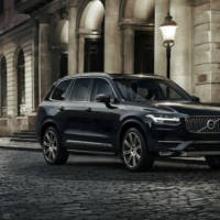 2015 Volvo XC90 official photos and details