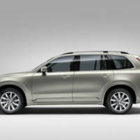 2015 Volvo XC90 official photos and details