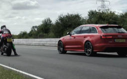 Audi RS6 Avant against the Ducati 1199 Panigale R