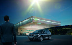 Lexus RX450h Advance available in the UK