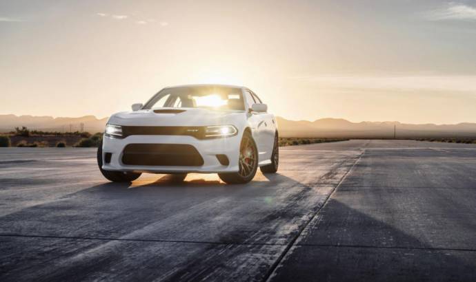 These are the first videos with the all-new Dodge Charger SRT Hellcat