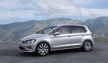 Volkswagen Golf Sportsvan reviewed in UK