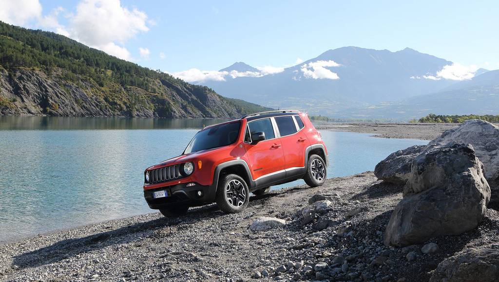 2015 Jeep Renegade European version detailed