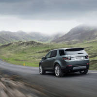 2015 Land Rover Discovery Sport officially unveiled