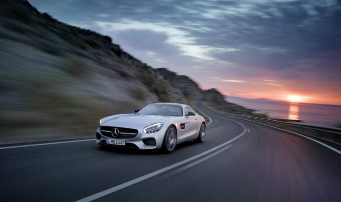 2015 Mercedes AMG GT races on Austin Circuit of the Americas